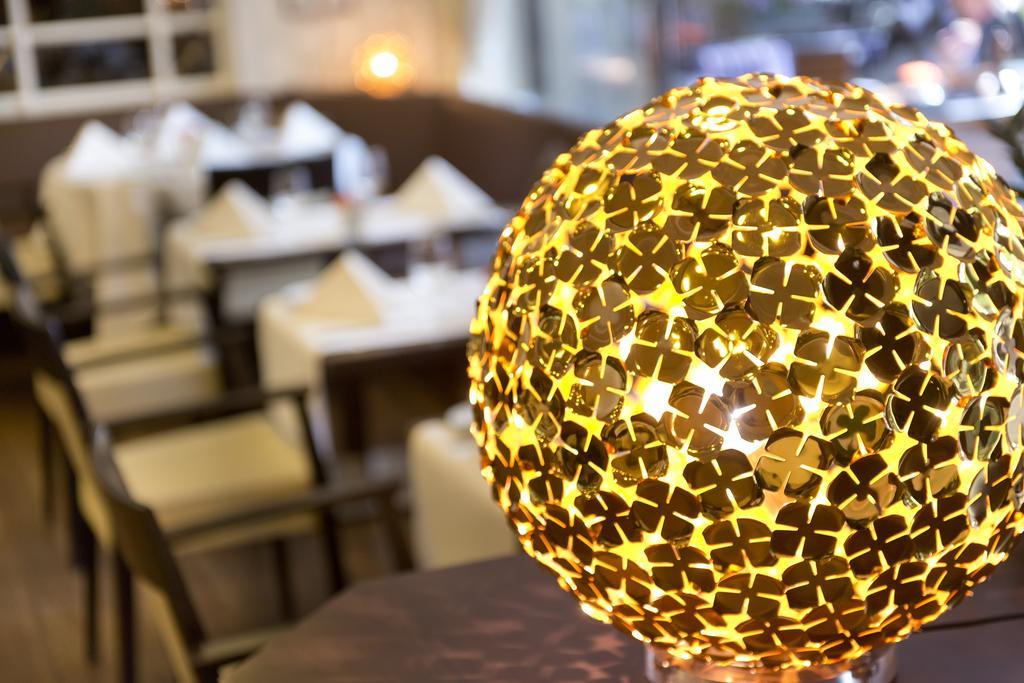 Hotel Mondial Am Kurfuerstendamm Берлин Екстериор снимка