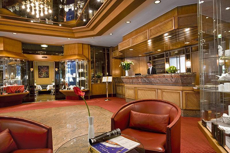 Hotel Mondial Am Kurfuerstendamm Берлин Екстериор снимка