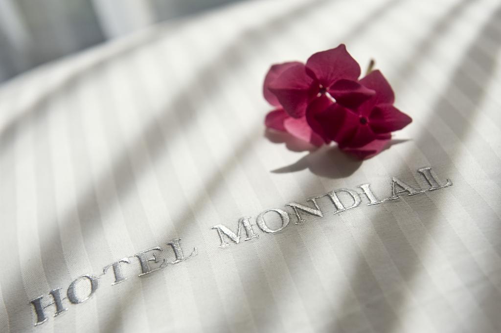 Hotel Mondial Am Kurfuerstendamm Берлин Екстериор снимка