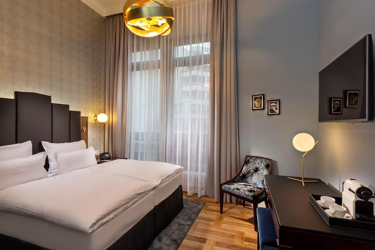 Hotel Mondial Am Kurfuerstendamm Берлин Екстериор снимка