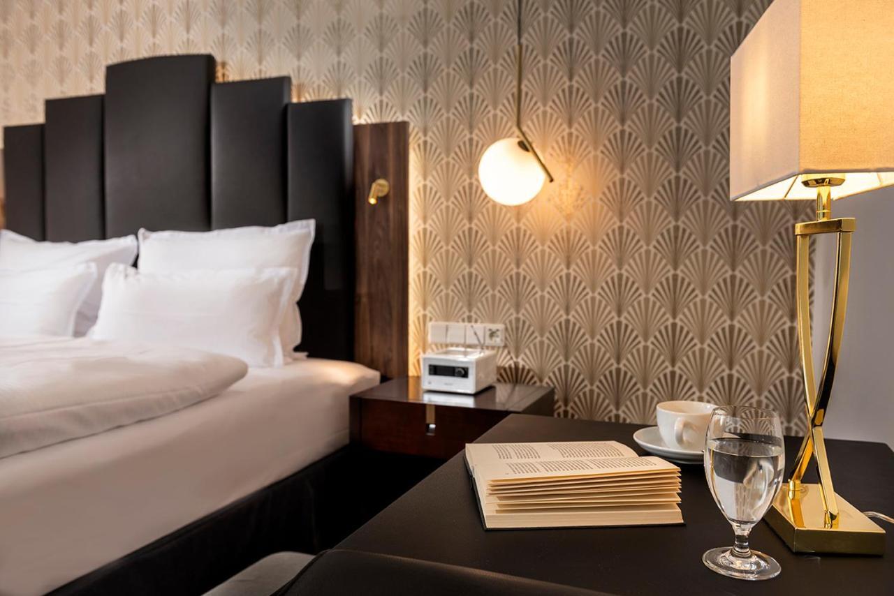 Hotel Mondial Am Kurfuerstendamm Берлин Екстериор снимка